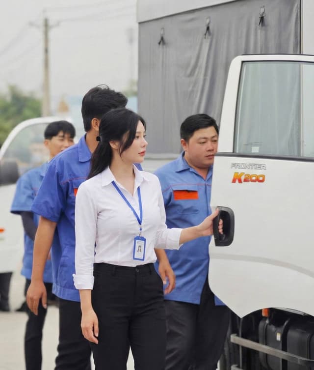 Lớp học đông đảo